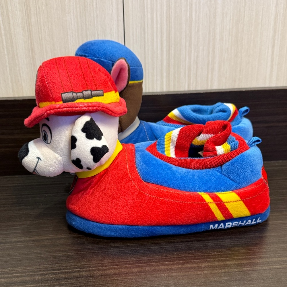 Paw Patrol Kids Slippers - Red and Blue - Picture 4 of 6